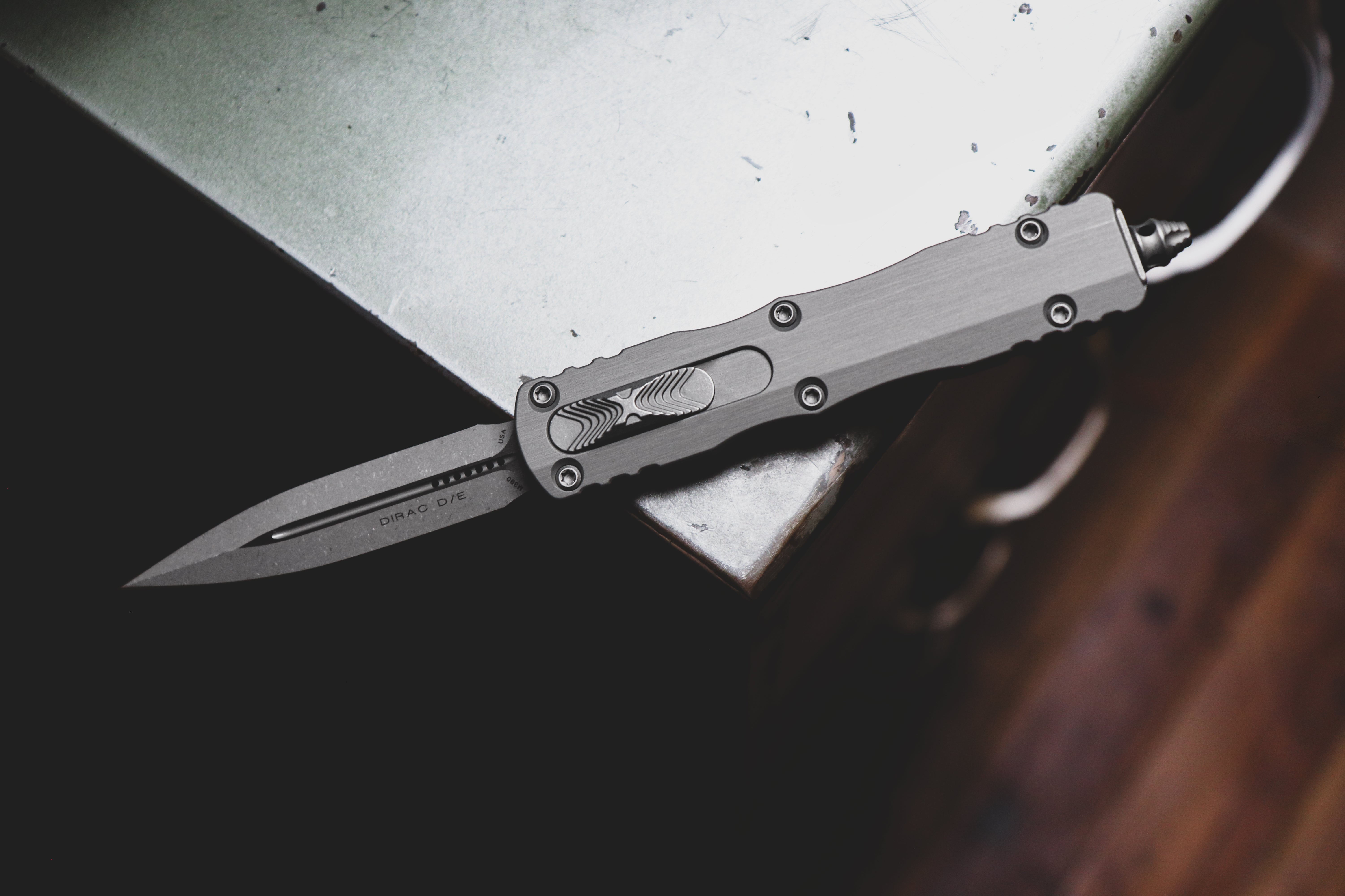 OTF (Out the Front) Automatic Knives